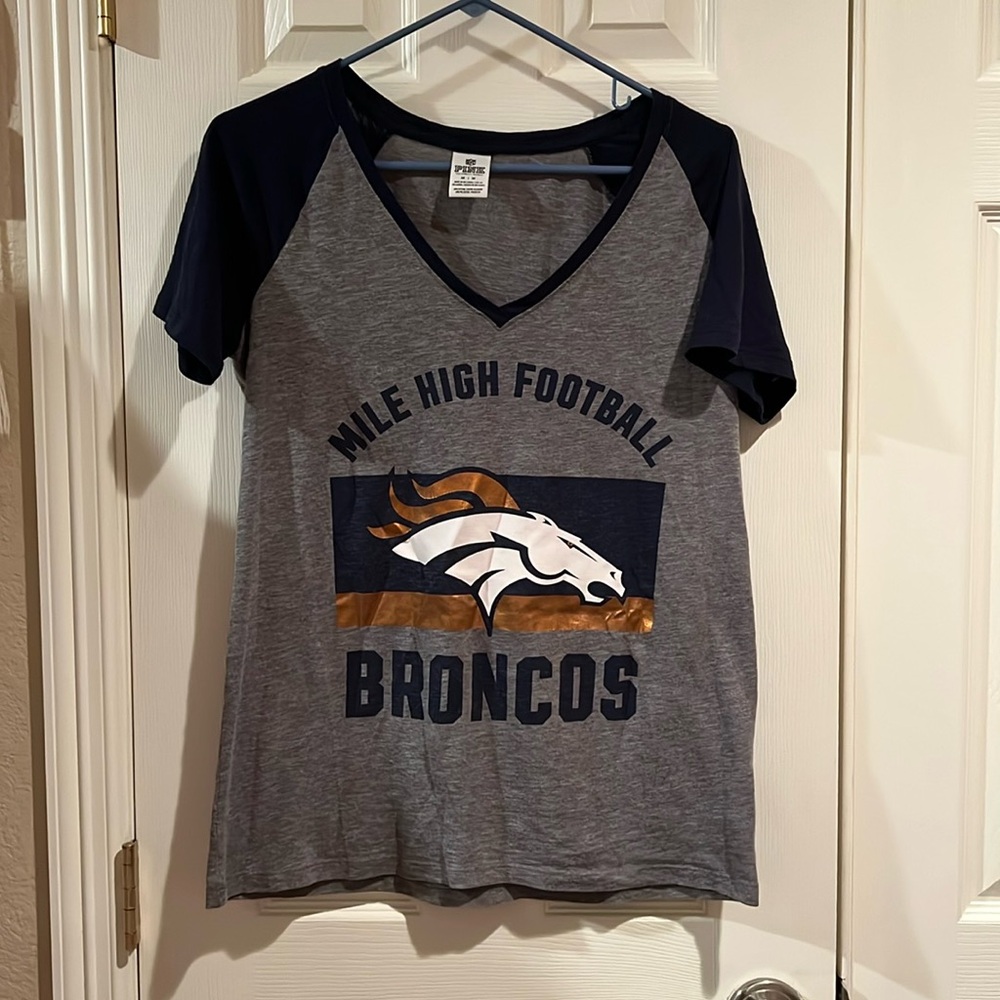 Victoria's Secret PINK Denver Broncos Vneck Tshirt